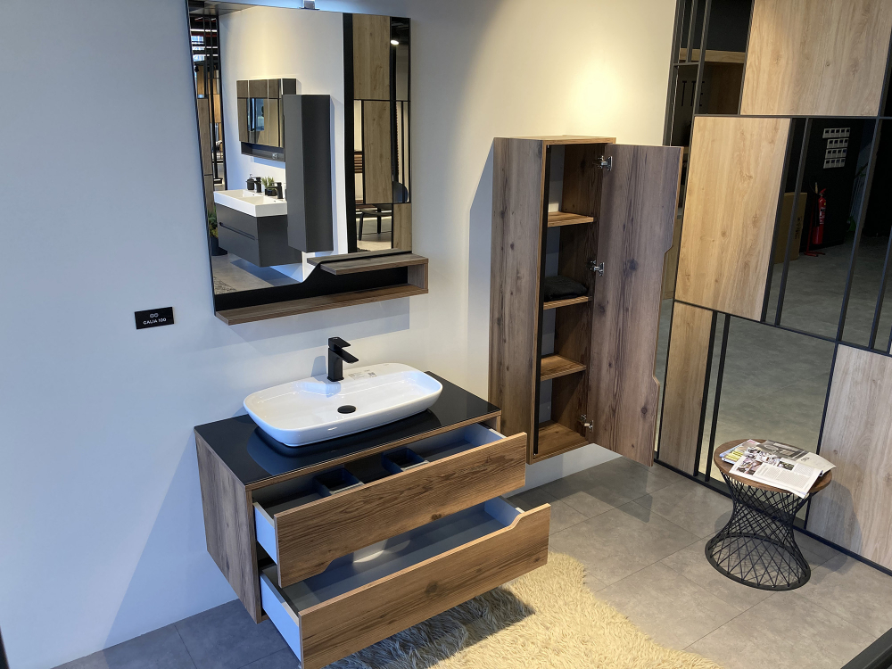 ����� ORKA Galia 40 Lidya, �������������