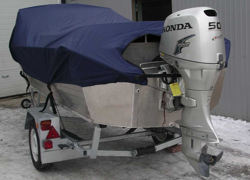 лодочный мотор Honda BF50 на моторной лодке WellBoat