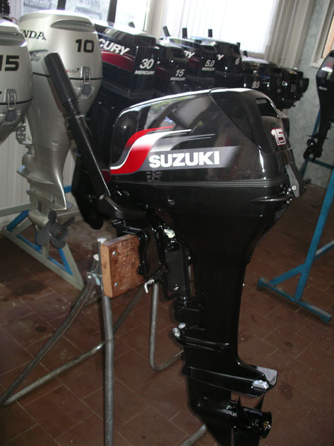   DT15  Suzuki