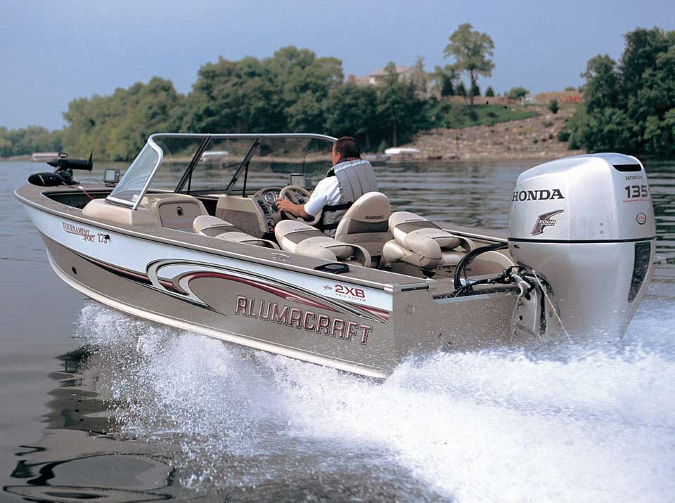 лодочный мотор Honda BF 135 на катере Alumacraft
