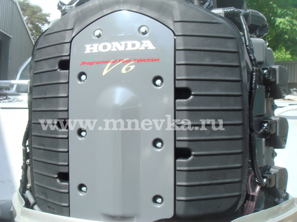 инжекторный лодочный мотор Honda BF225 V6